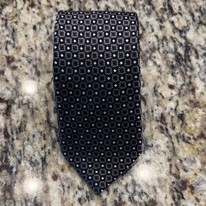 Ermenegildo Zegna Black and Gray Geometric Tie 100% silk